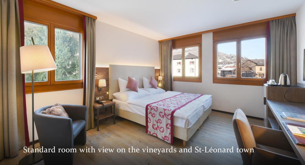 Saint-Léonard Hotel Des Vignes מראה חיצוני תמונה